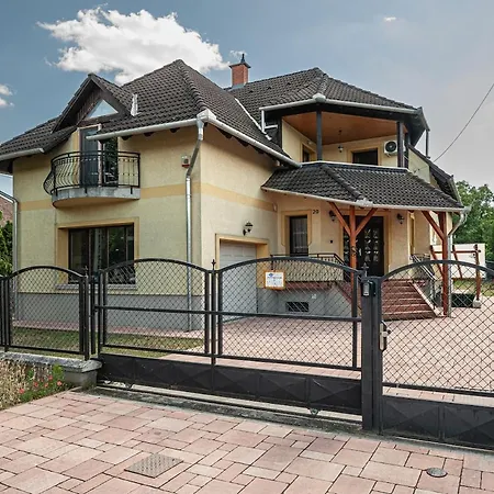 Sunrise Airport - Free Parking Apartament *