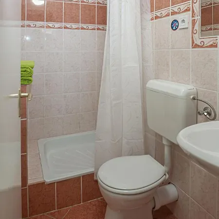 Sunrise Airport - Free Parking Apartament