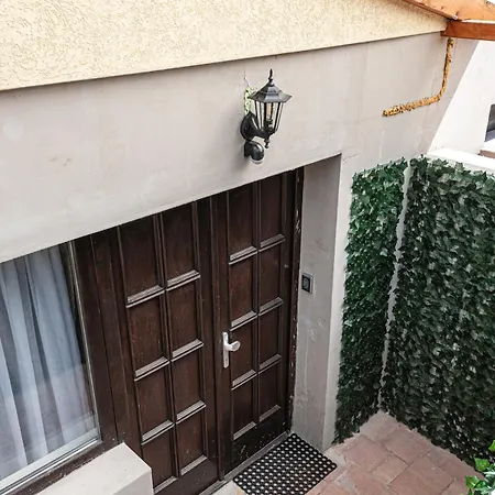 Sunrise Airport - Free Parking Apartment *